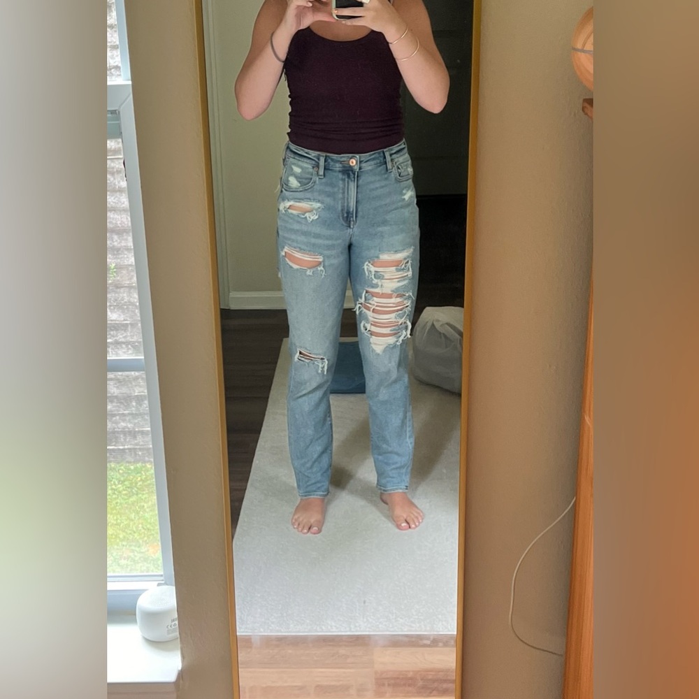 Women’s American Eagle Jeans